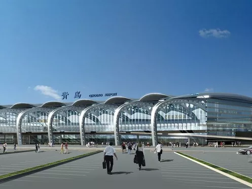 Terminal de aeroport cu cadru de oțel