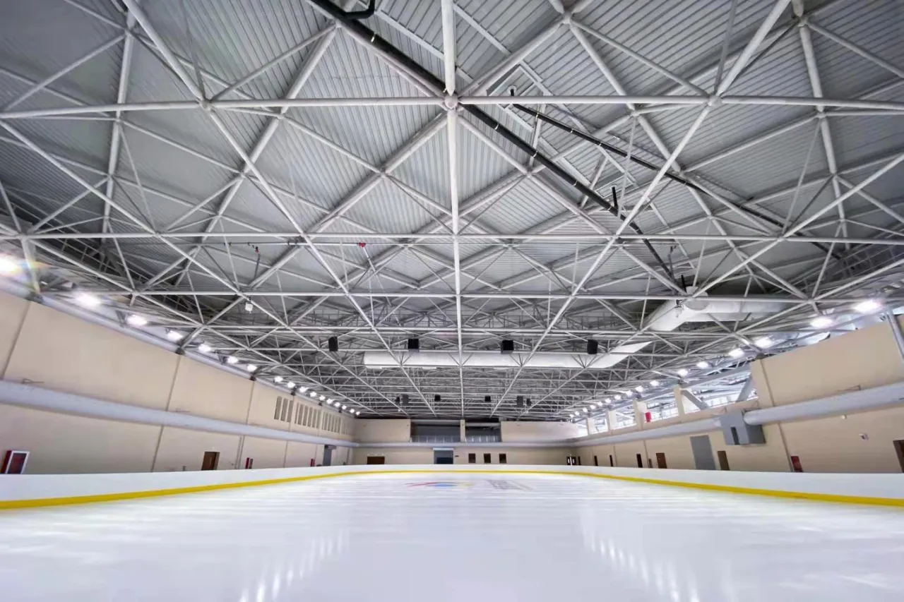 Sala de sport pe gheață Construcție din oțel