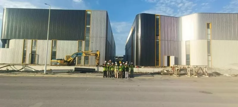 Pre Engineered Steel Factory Building Construction