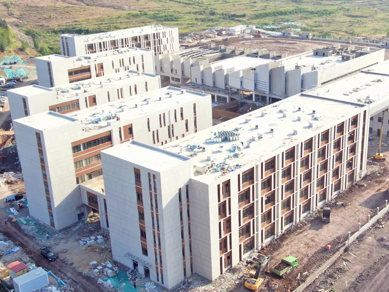 Clădirea școlii cu structură din oțel de pre-inginerie