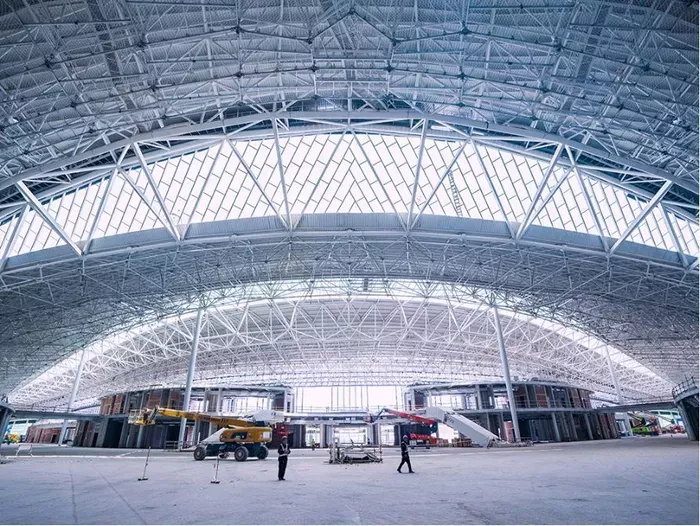 Terminal din oțel al companiei aeriene low-cost