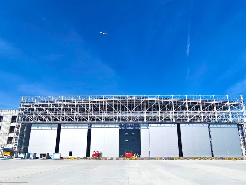 Hangar cu structură din oțel pentru aviația civilă